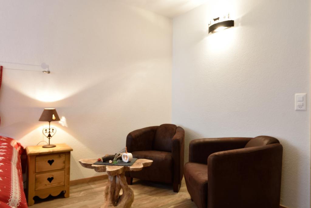 Hotel Les Melezes Haudères Pokoj fotografie