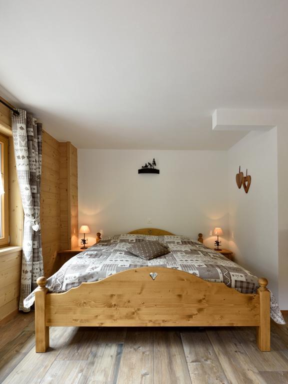 Hotel Les Melezes Haudères Pokoj fotografie